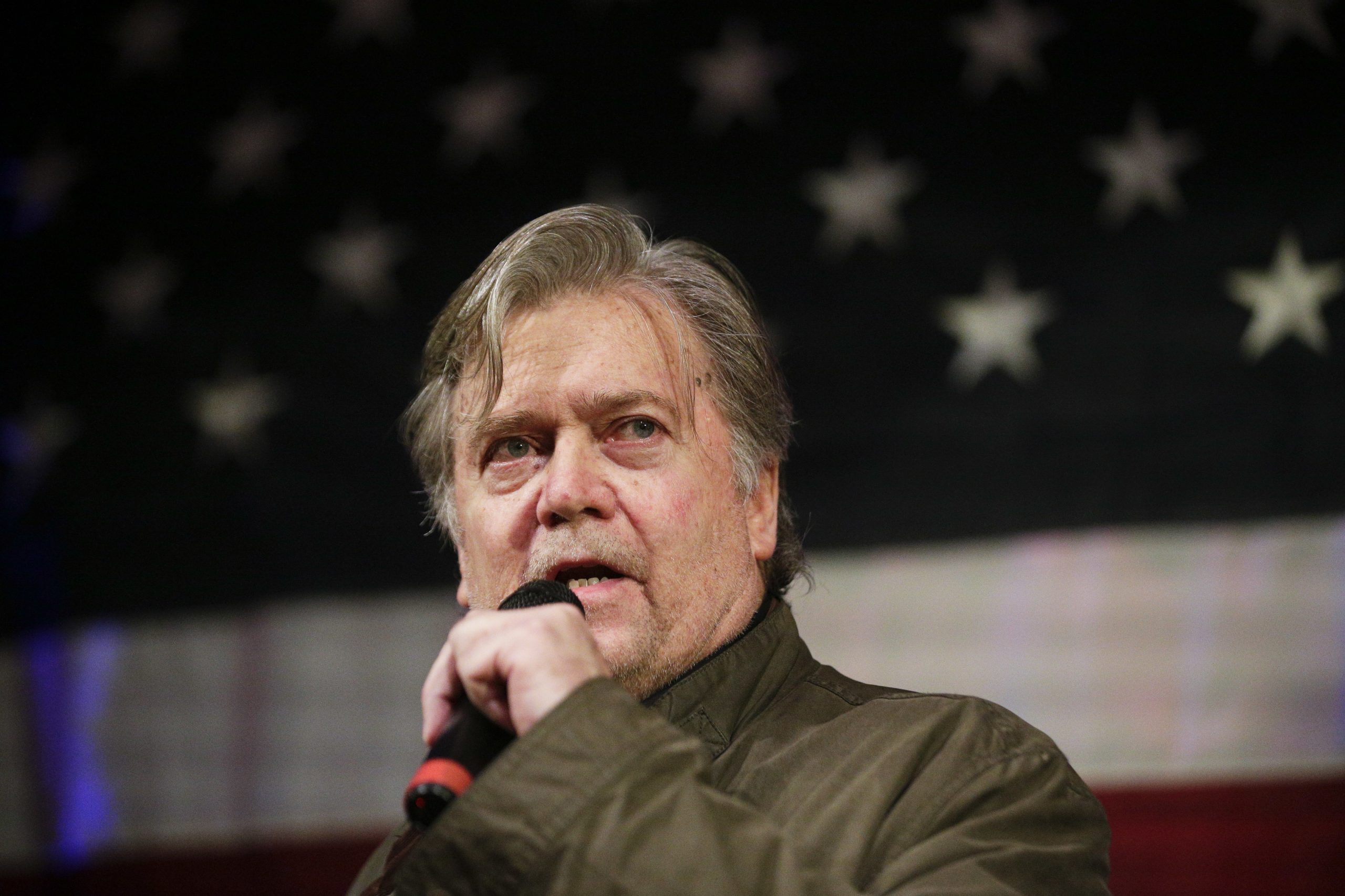 Bannon’s border wall case becomes fight over ‘irreconcilable differences’ with his lawyers