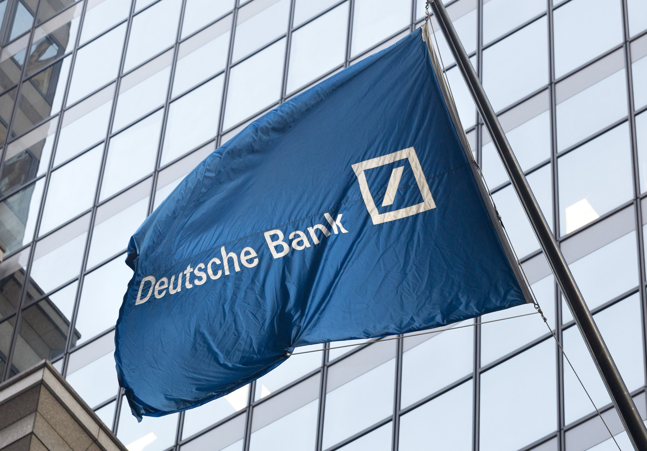 Deutsche Bank director who oversaw loans to Trump resigns