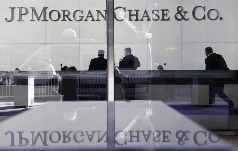 JPMorgan’s first-quarter profit falls 20 percent