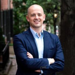Conservative Candidate to Launch Third-Party Bid for White House (Updated)