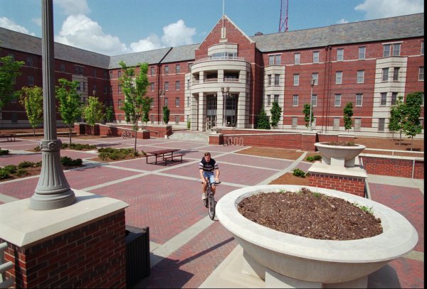 Another male gender-bias claim dismissed in court