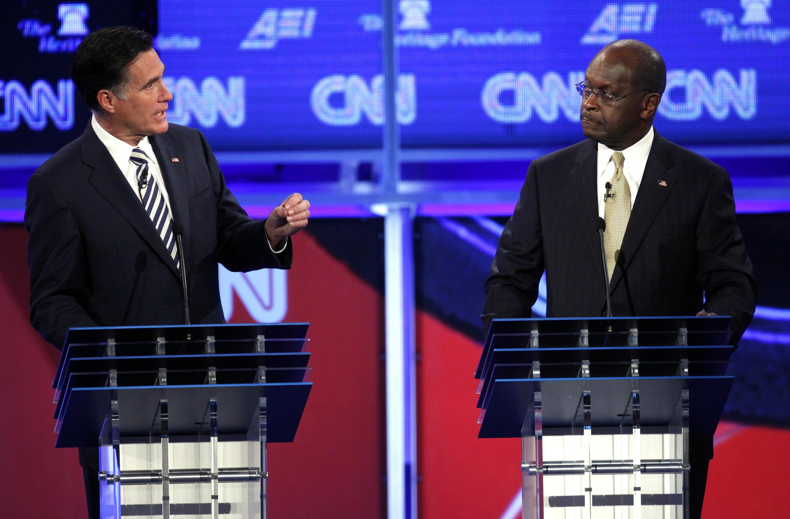 Romney slams Obama on defense