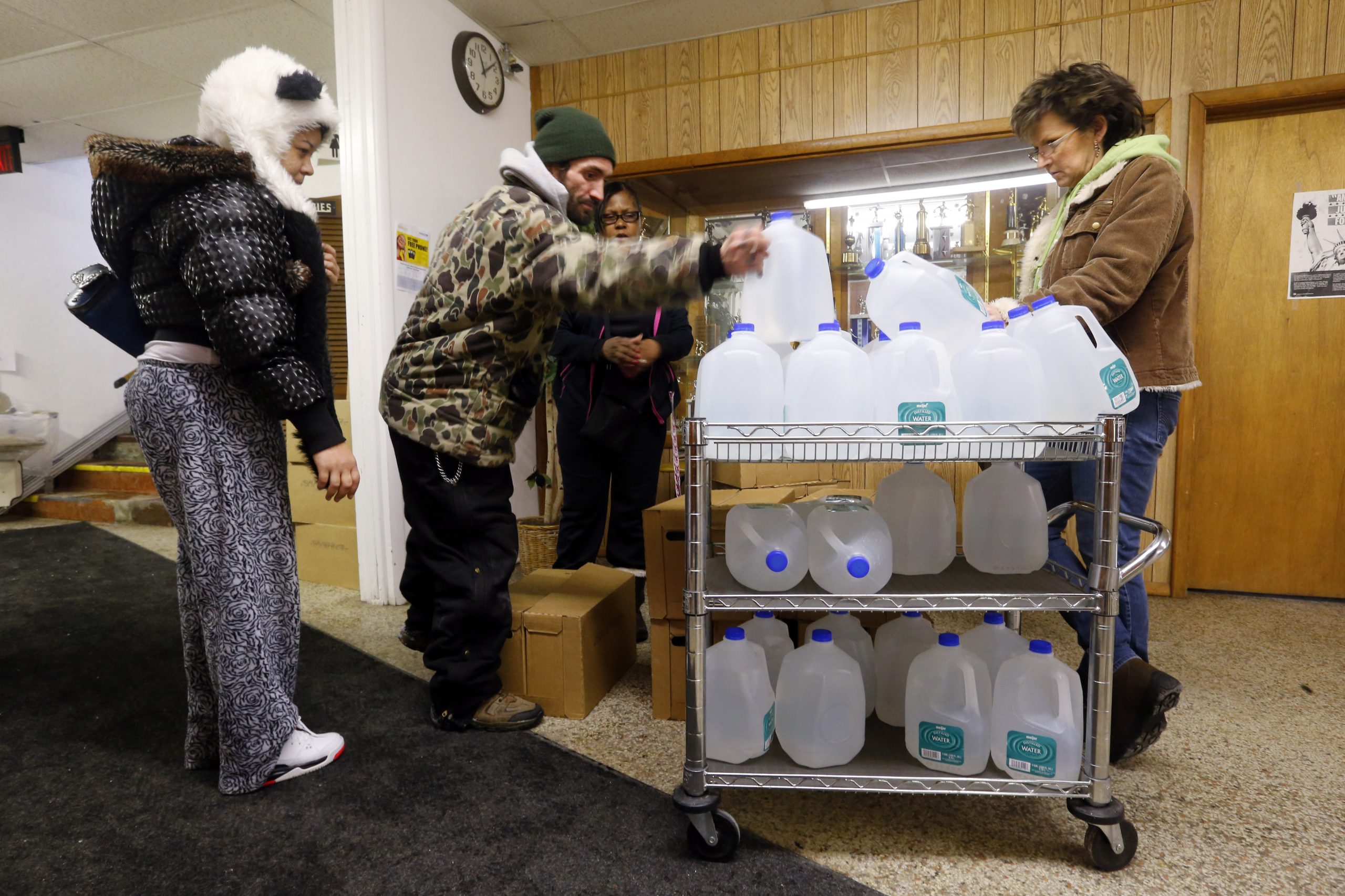 EPA not stepping in to help Flint, Mich. water crisis