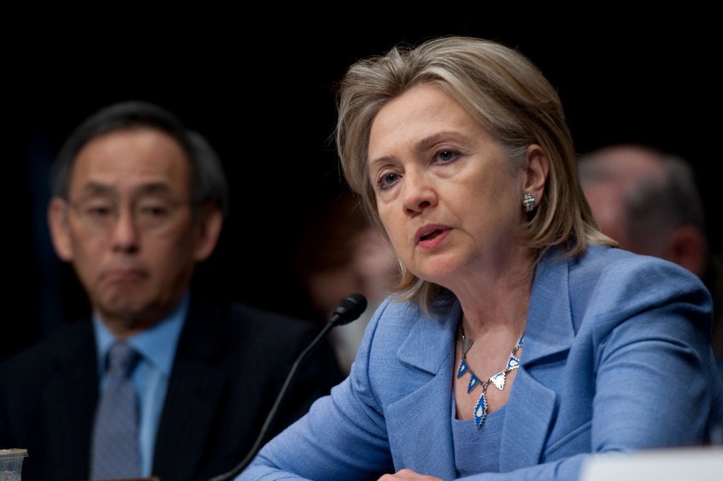 Eight Times Hillary Said Everyone Knew About Her Email Setup