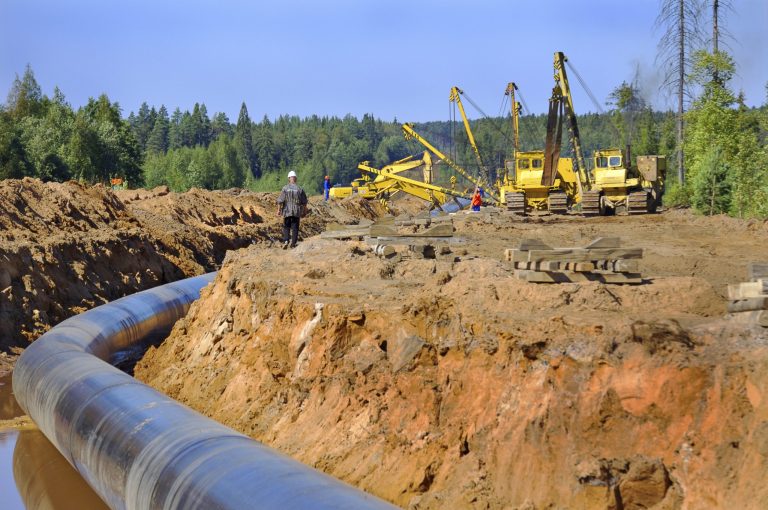 Norwegian oil giant Statoil is halting a Canadian oil sands project party because of limited pipelines. Shelving the proposed multibillion-dollar Corner oil sands project in Alberta, Canada, for three years will cost 70 people their jobs, Statoil Canada said. (iStock Photo)