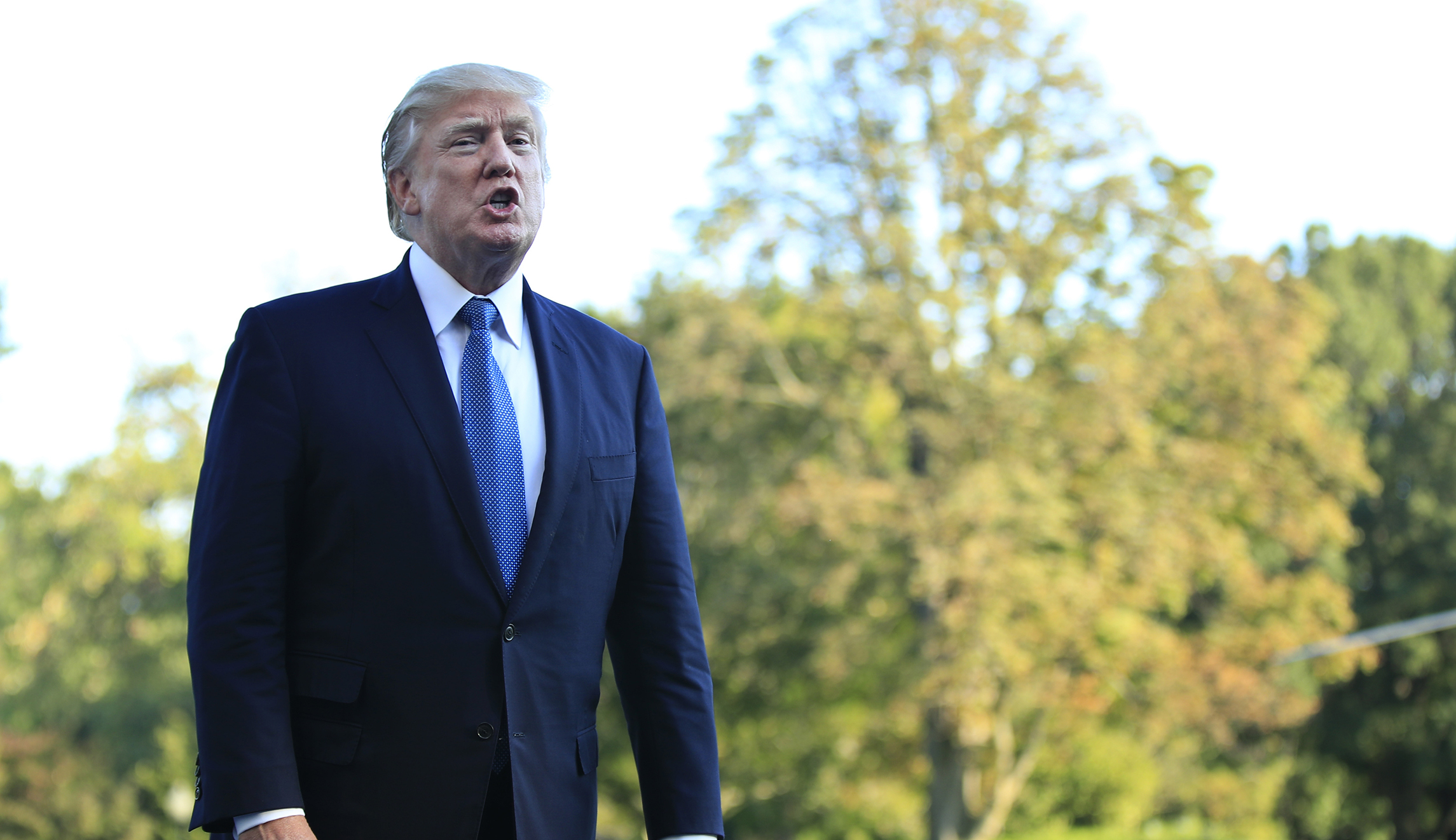 Trump pens laundry-list tweet slamming the ‘fiction writers’ in the ‘fake news’ media
