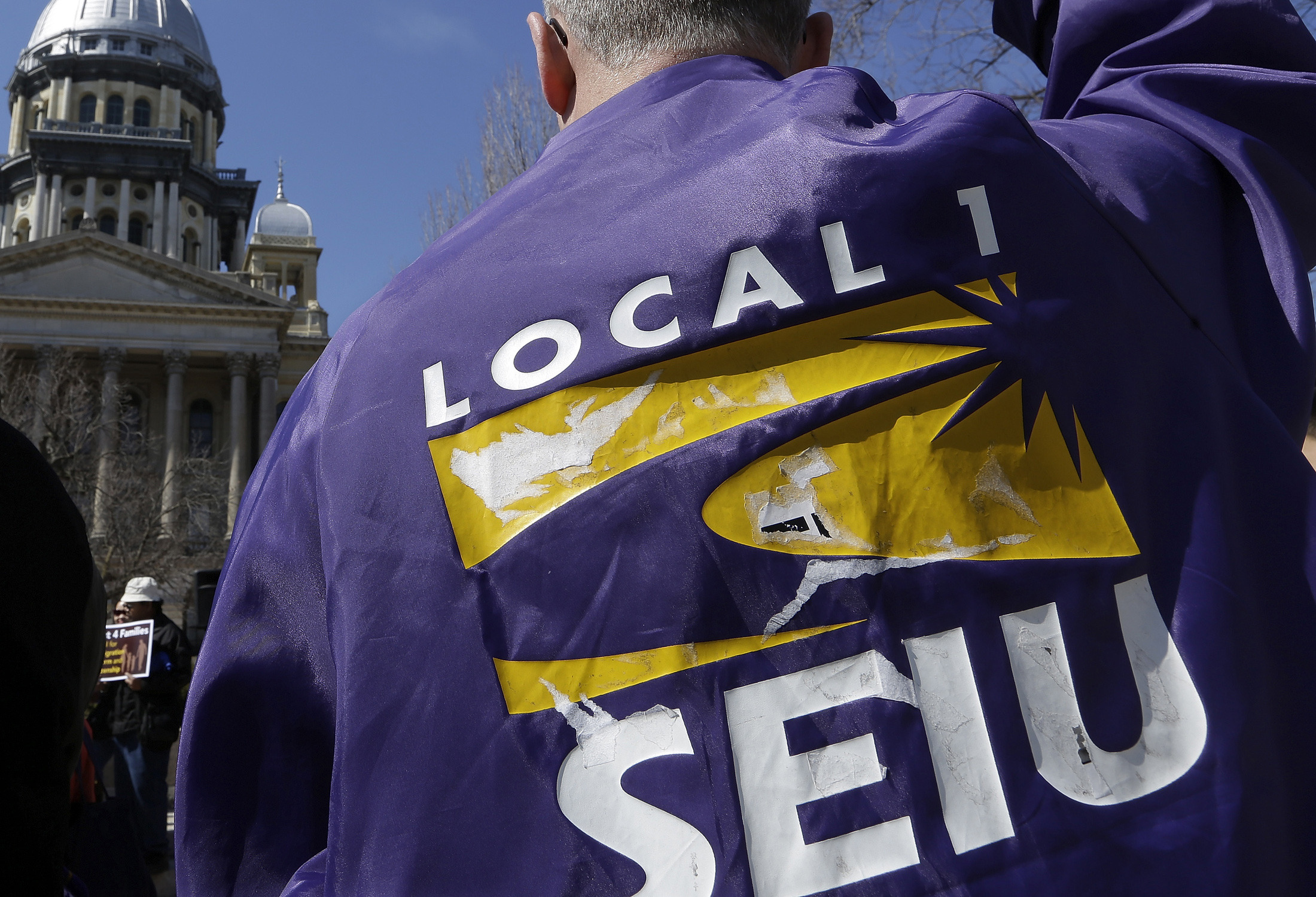 Liberal leaders less supportive of unions for their own organizations