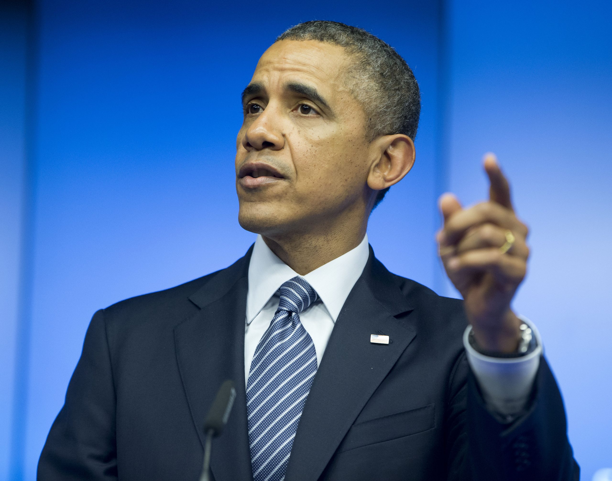 Obama plays up US-Europe bond amid Russia tension