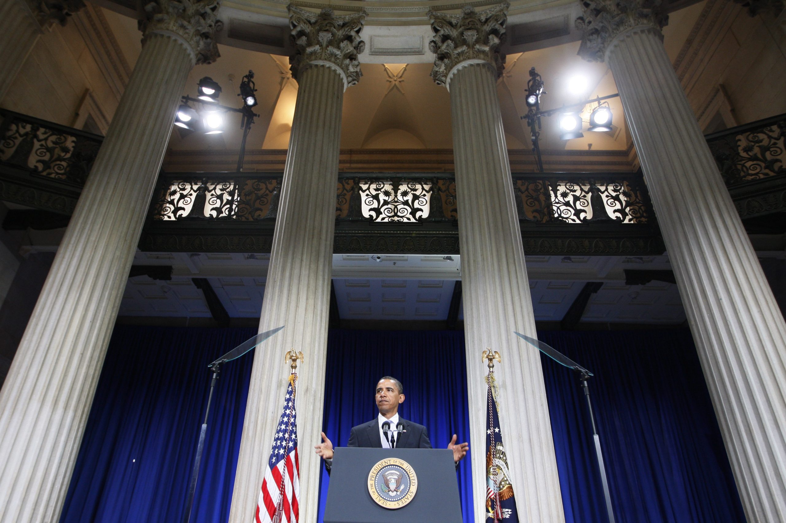 Obama: Budget tightening could widen income gap