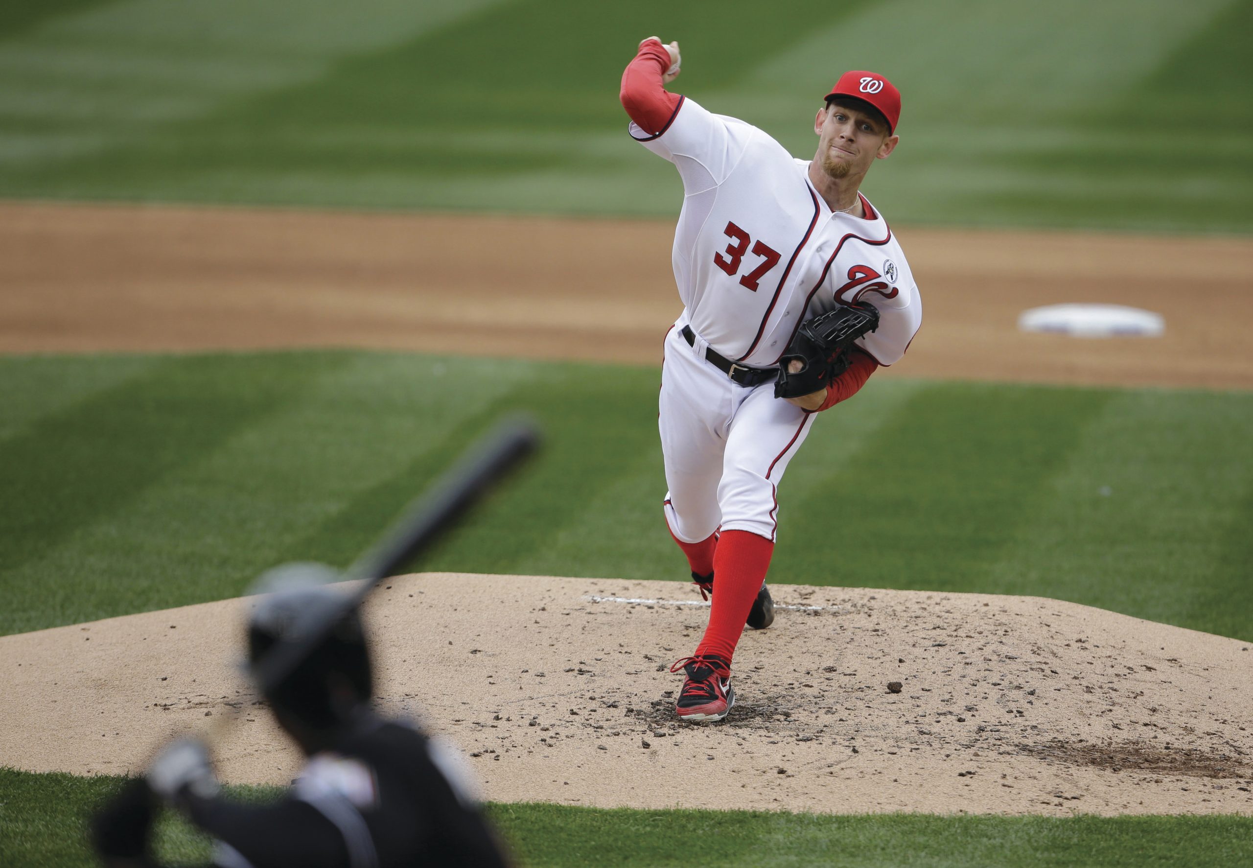 New focus on efficiency pays off for Stephen Strasburg