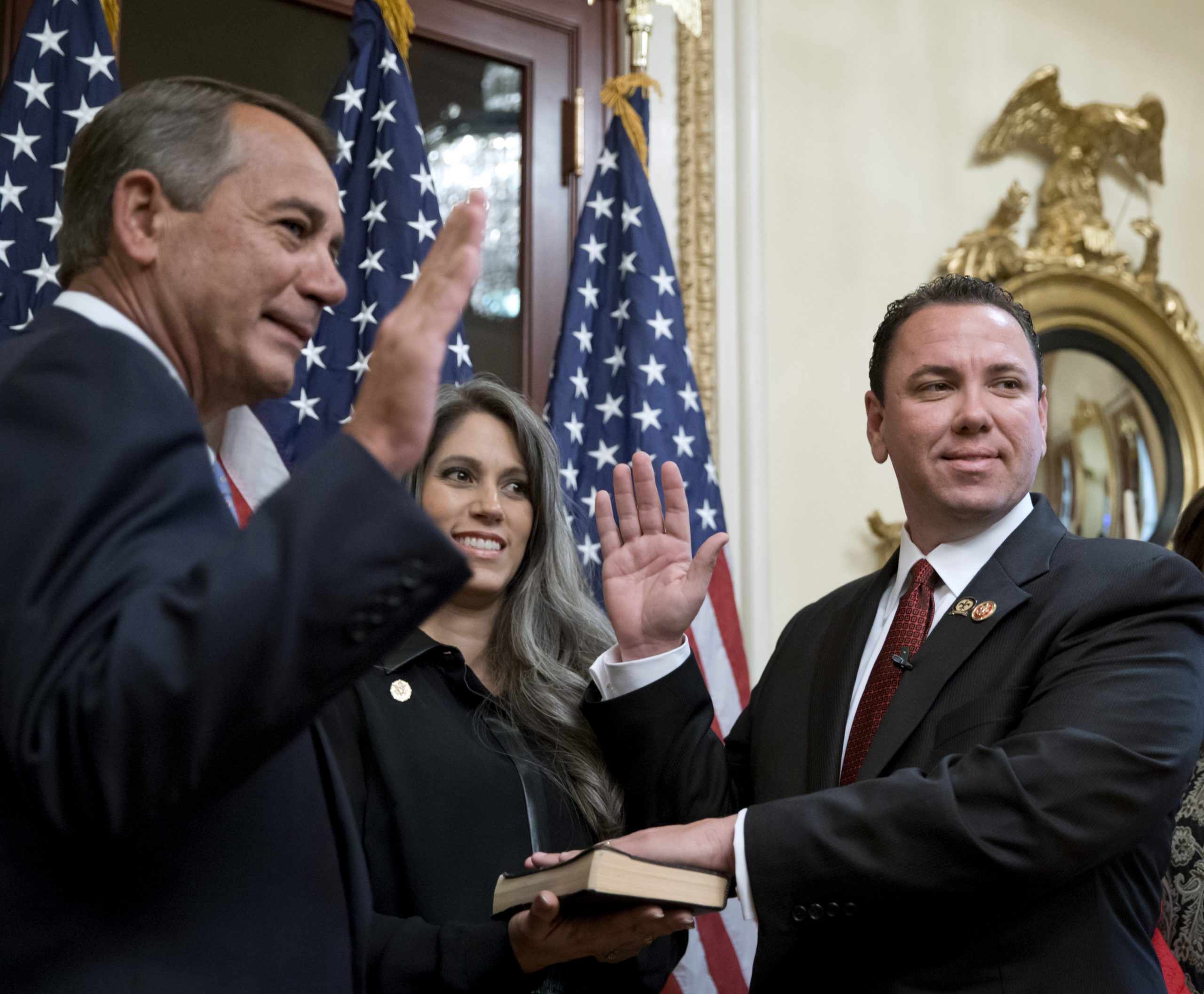 Eric Cantor tells ‘kissing congressman’ Vance McAllister to resign