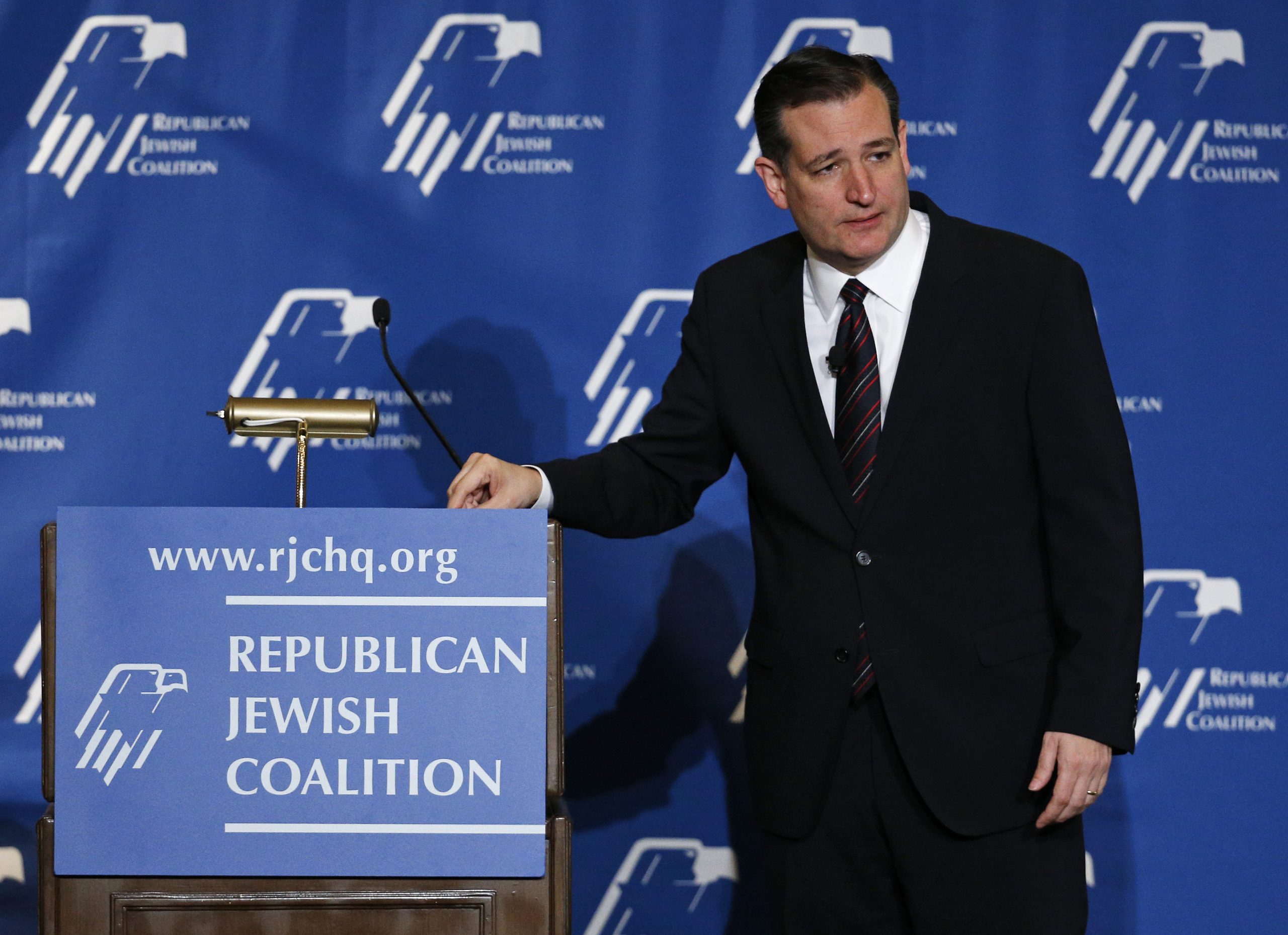 Jewish Republicans have favorites but are still shopping