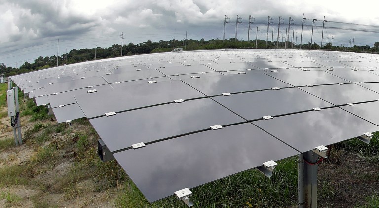 The $1 billion Gemini project would be the eighth-largest solar facility in the world.