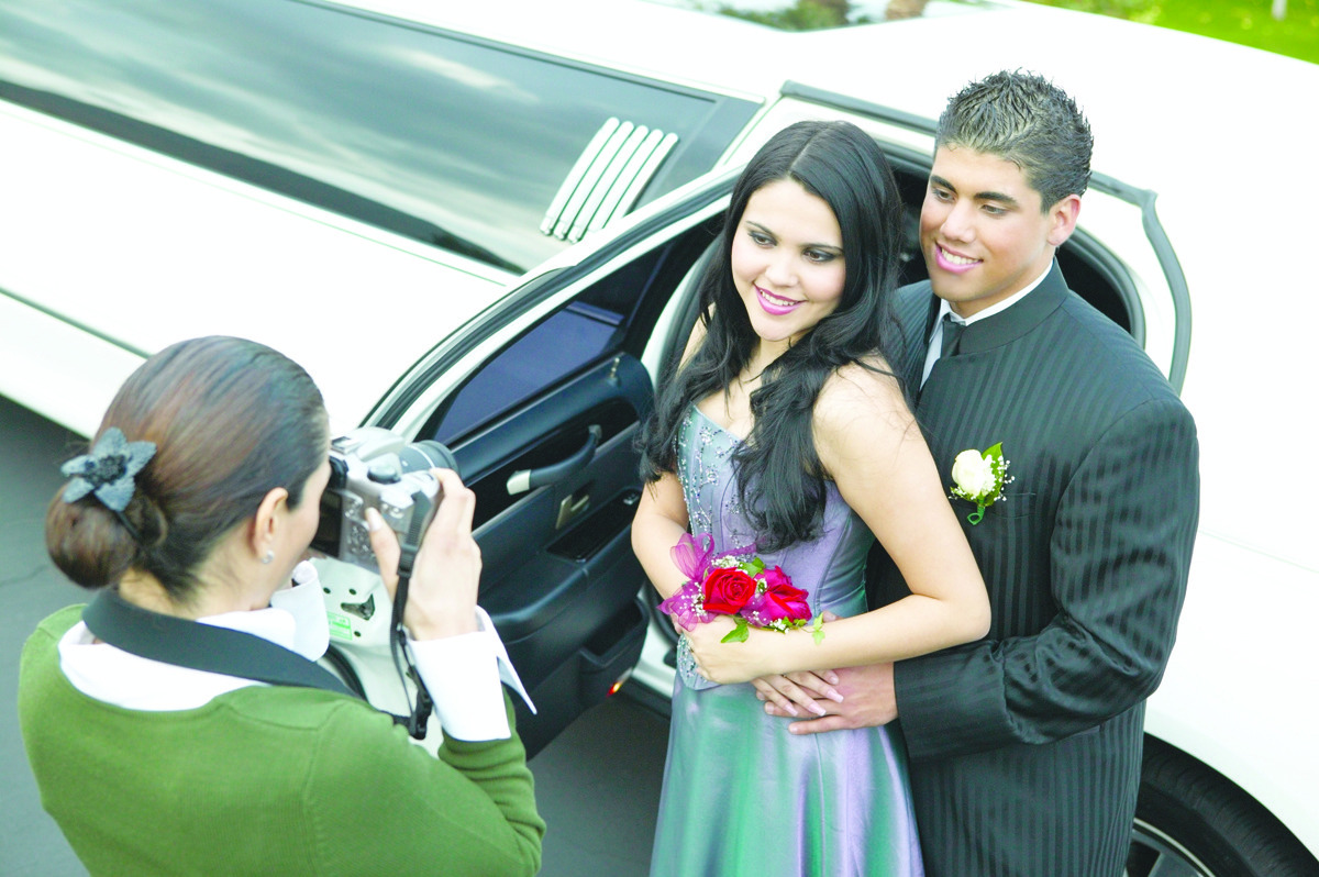 Prom gets pricey for teens and families