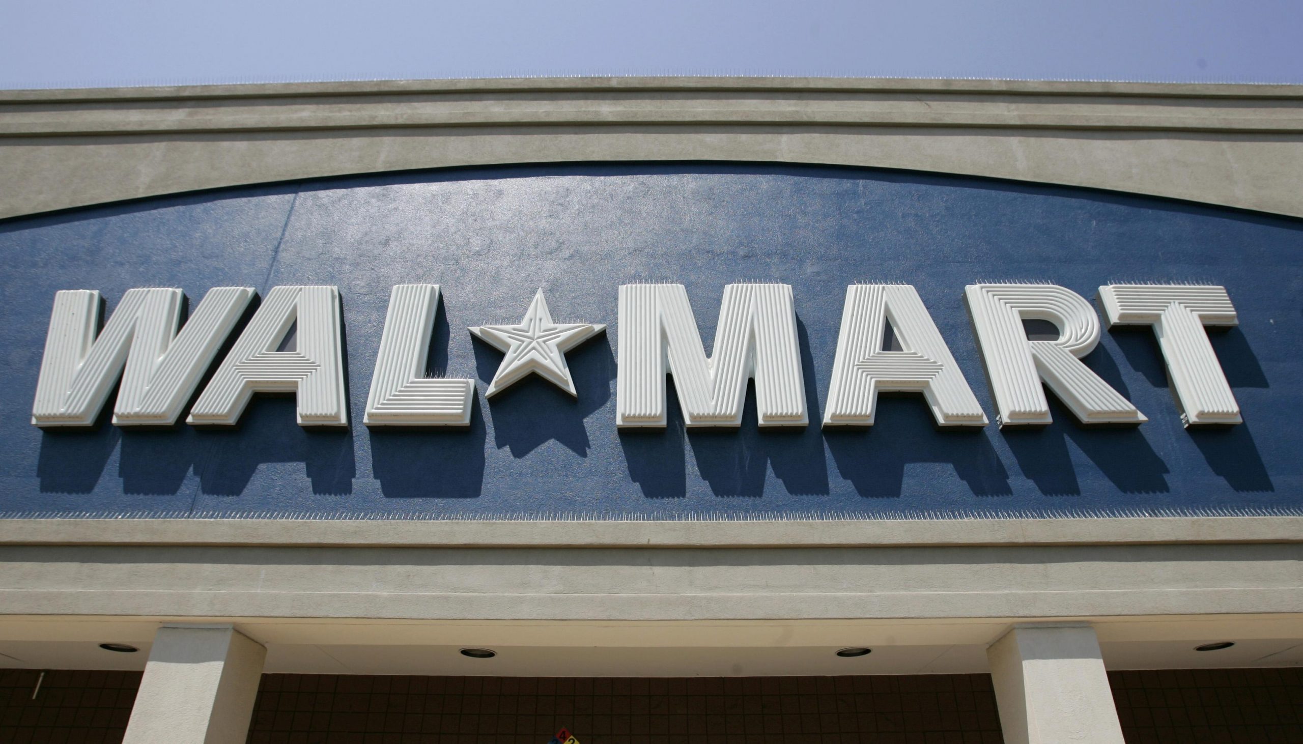 Thank Wal-Mart for your new bank card fee