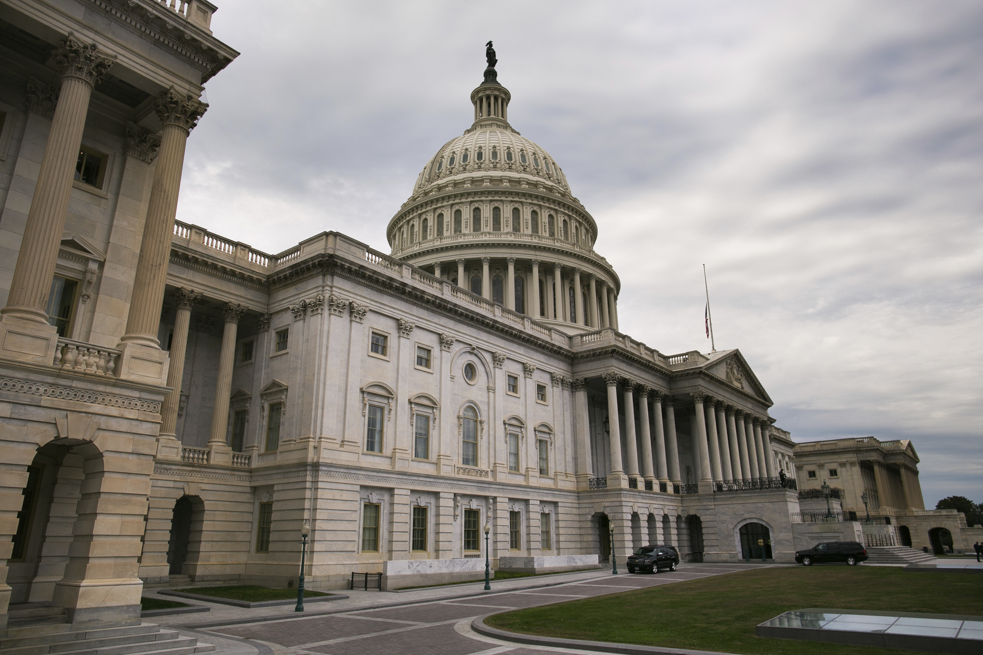 Do Republicans give Senate Democrats a supermajority?