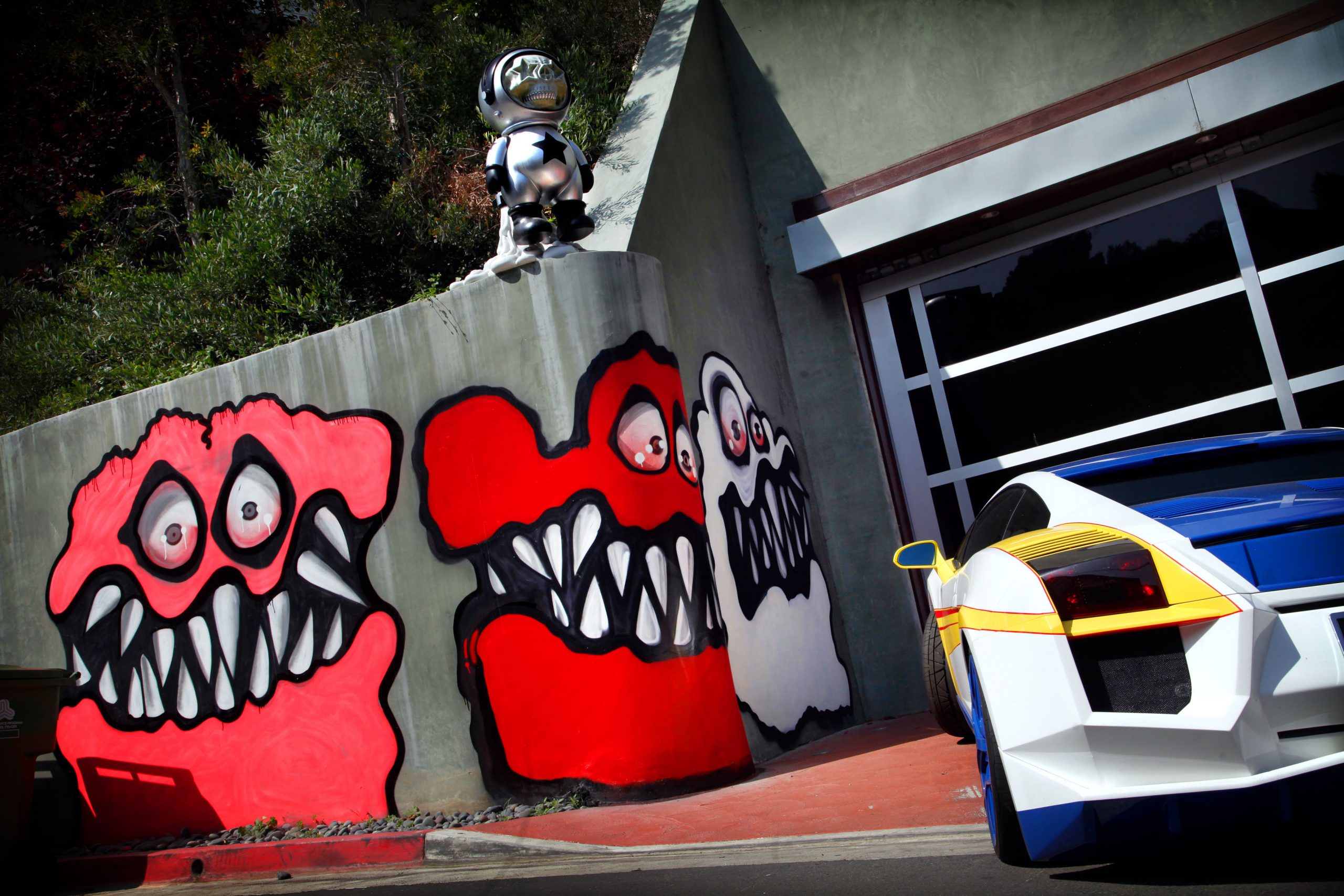 Chris Brown’s scary curbside art irks LA neighbors