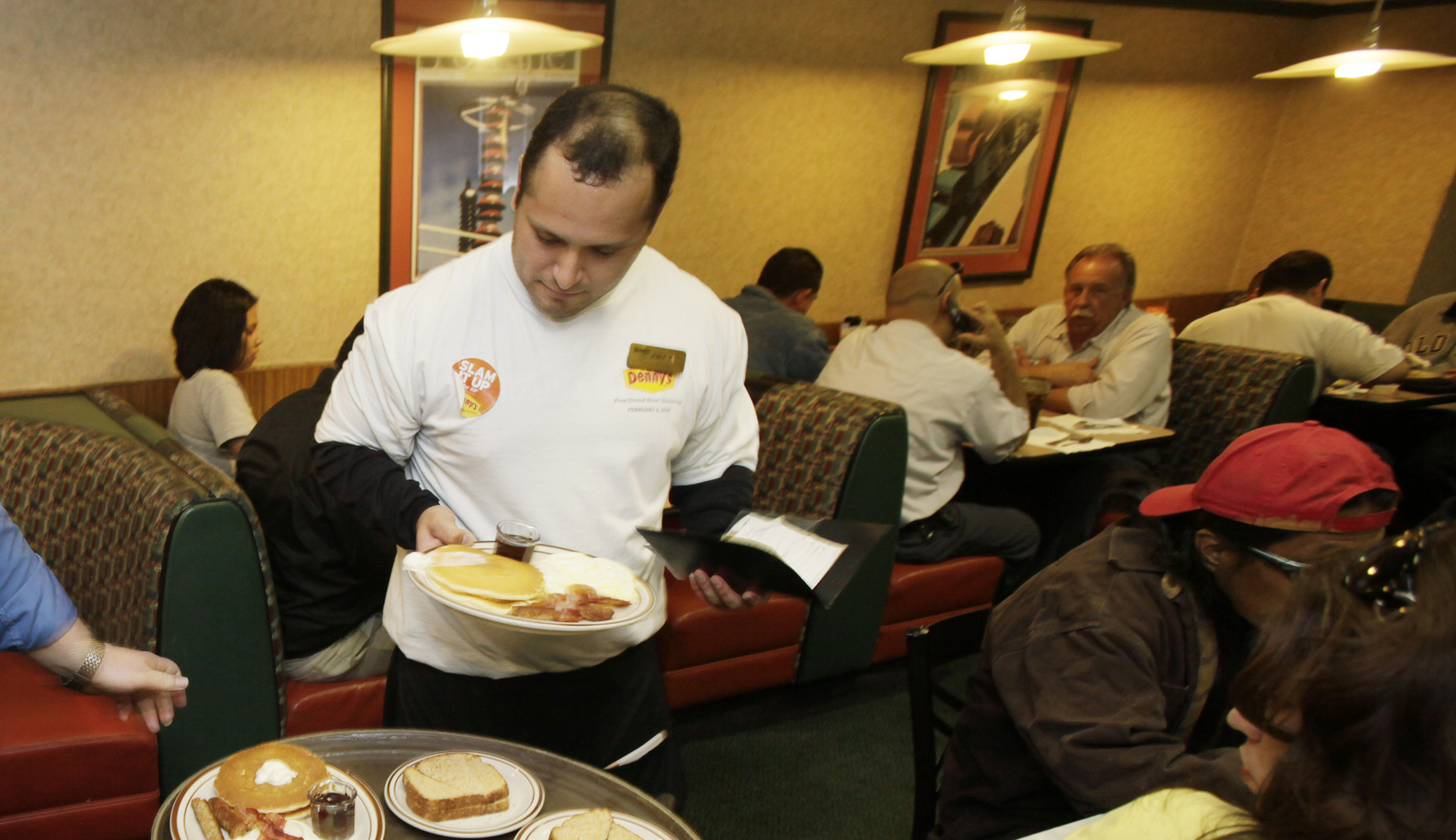 The progressive case for Trump’s tip-pooling rule
