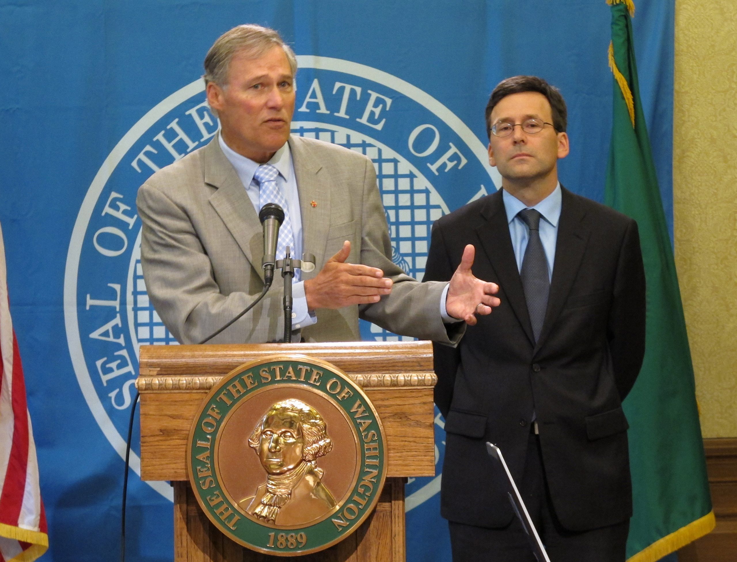 Feds won’t sue to stop marijuana use in 2 states