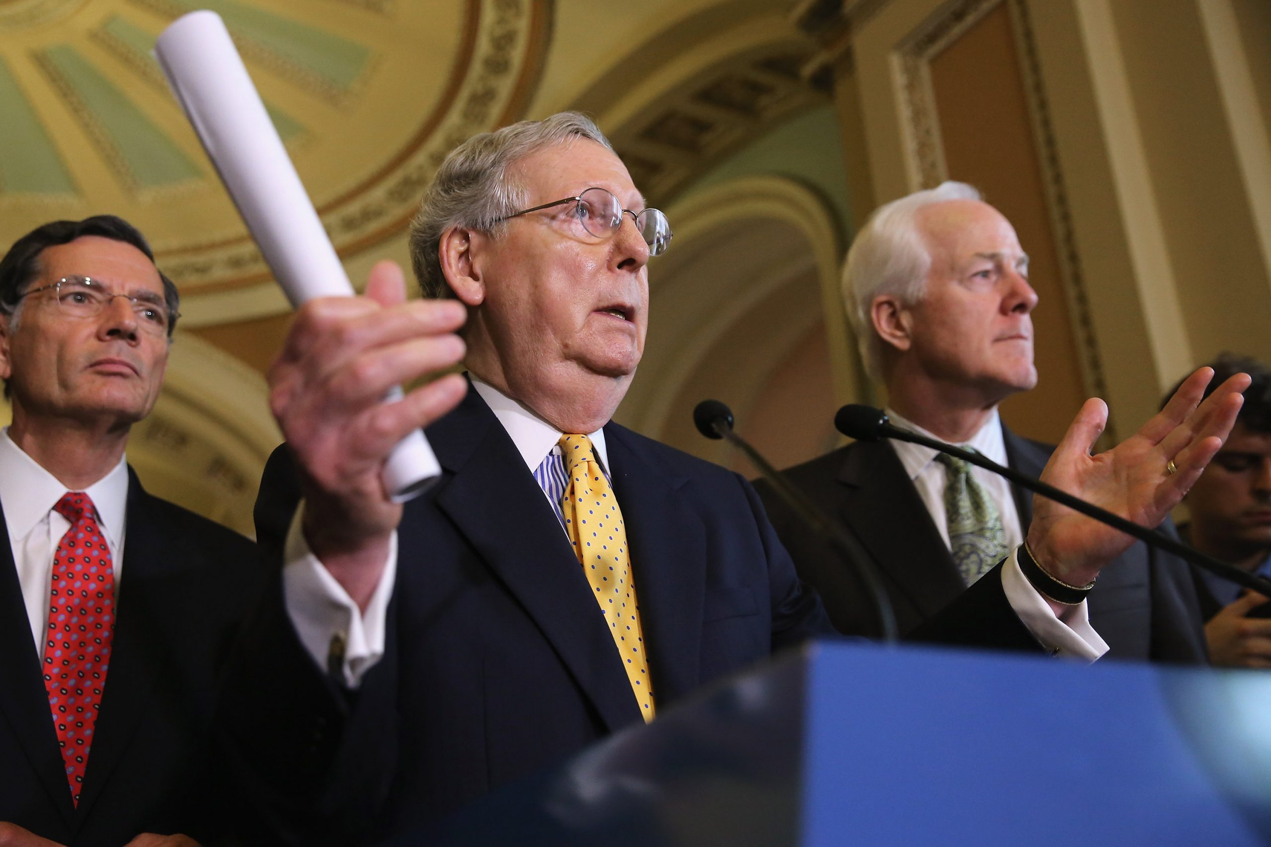 Senate advances six-year highway funding measure