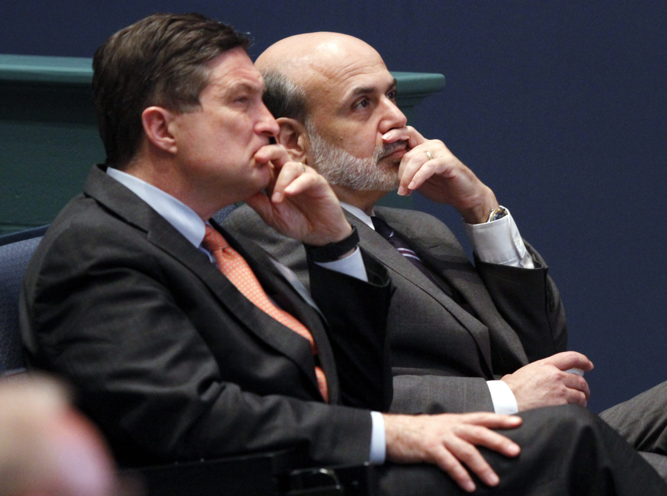 Fed likely to revamp bond purchases to aid economy