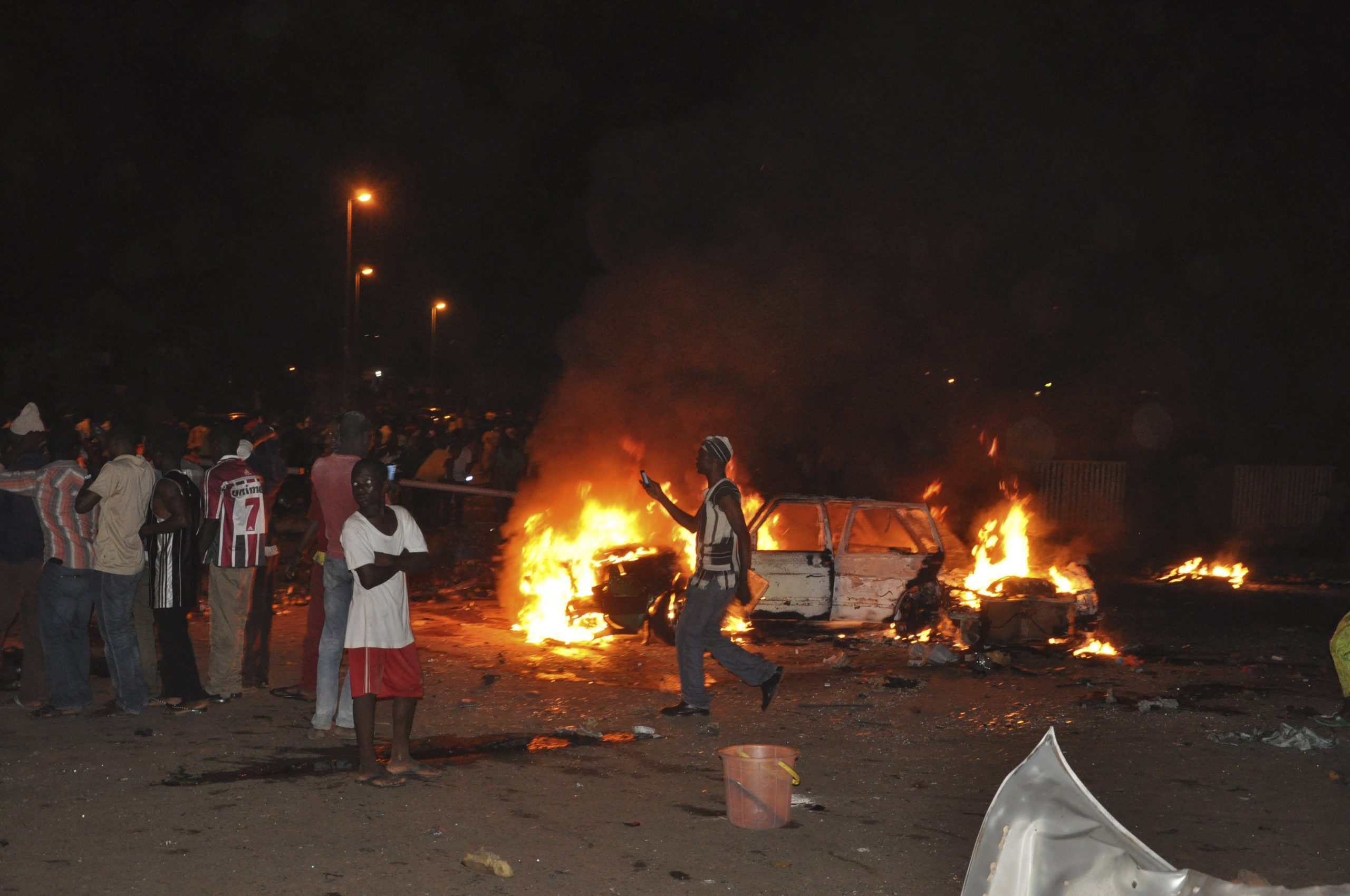 Explosion kills 12 in Nigerian capital, Abuja