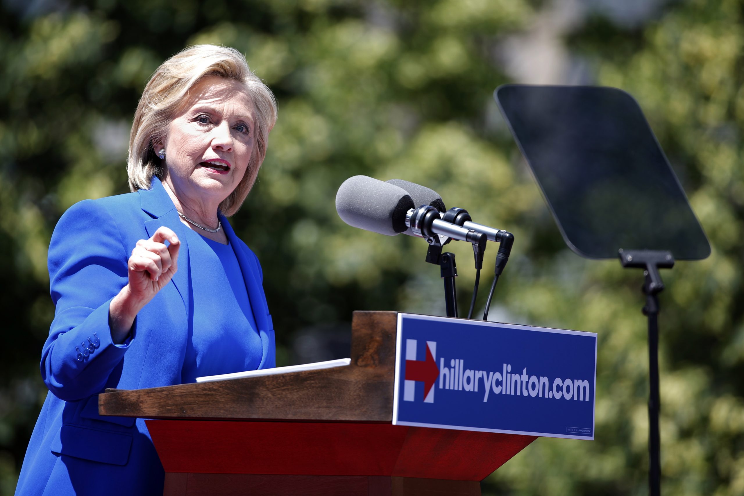 Rand Paul mocks Hillary during campaign speech