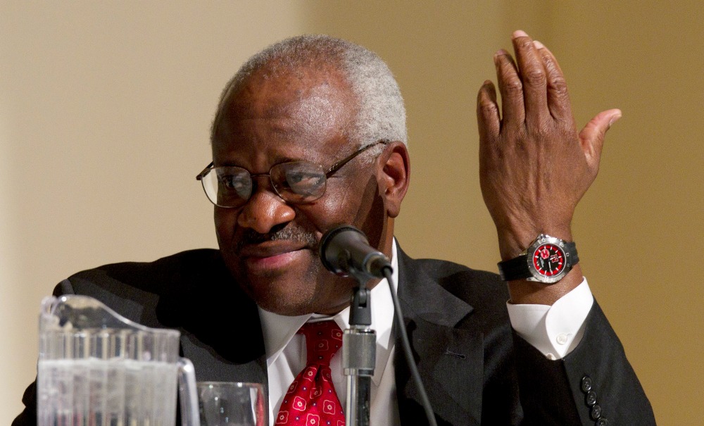 Clarence Thomas breaks his 10-year silence on the bench