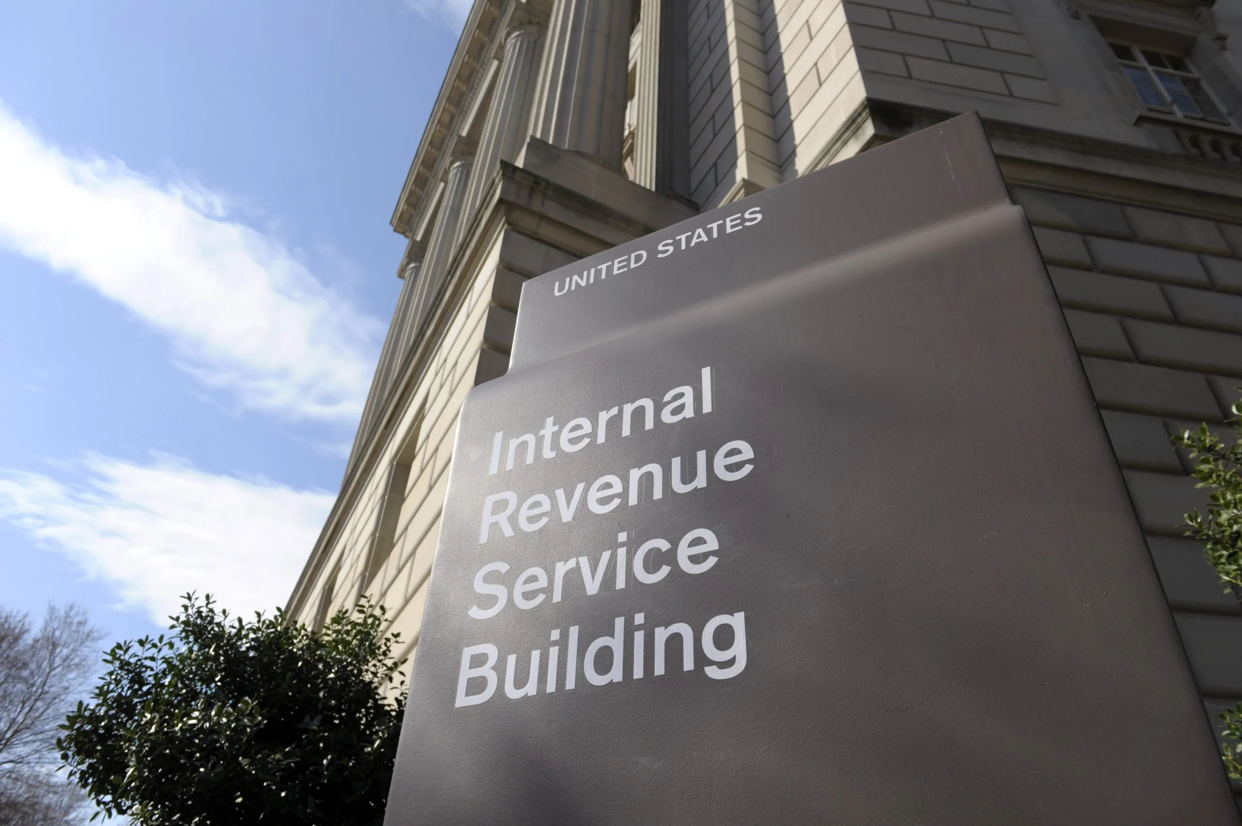 86,852 new IRS employees