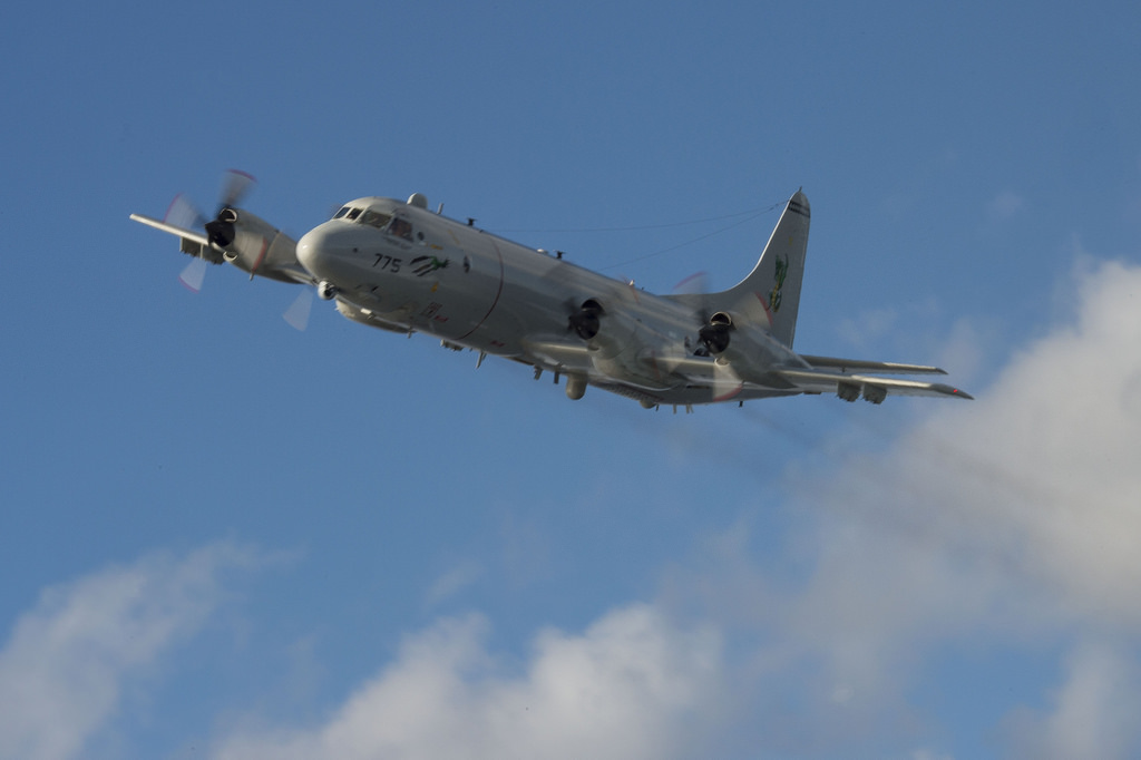 Pentagon: Close encounter with Chinese plane likely unintentional