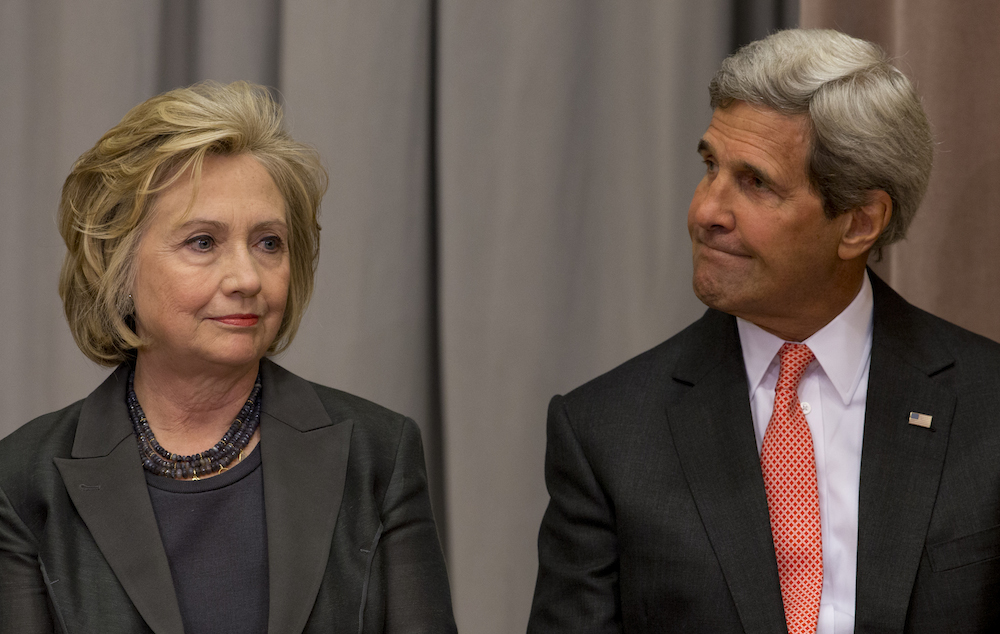 State: Kerry sent Clinton classified intel from private email