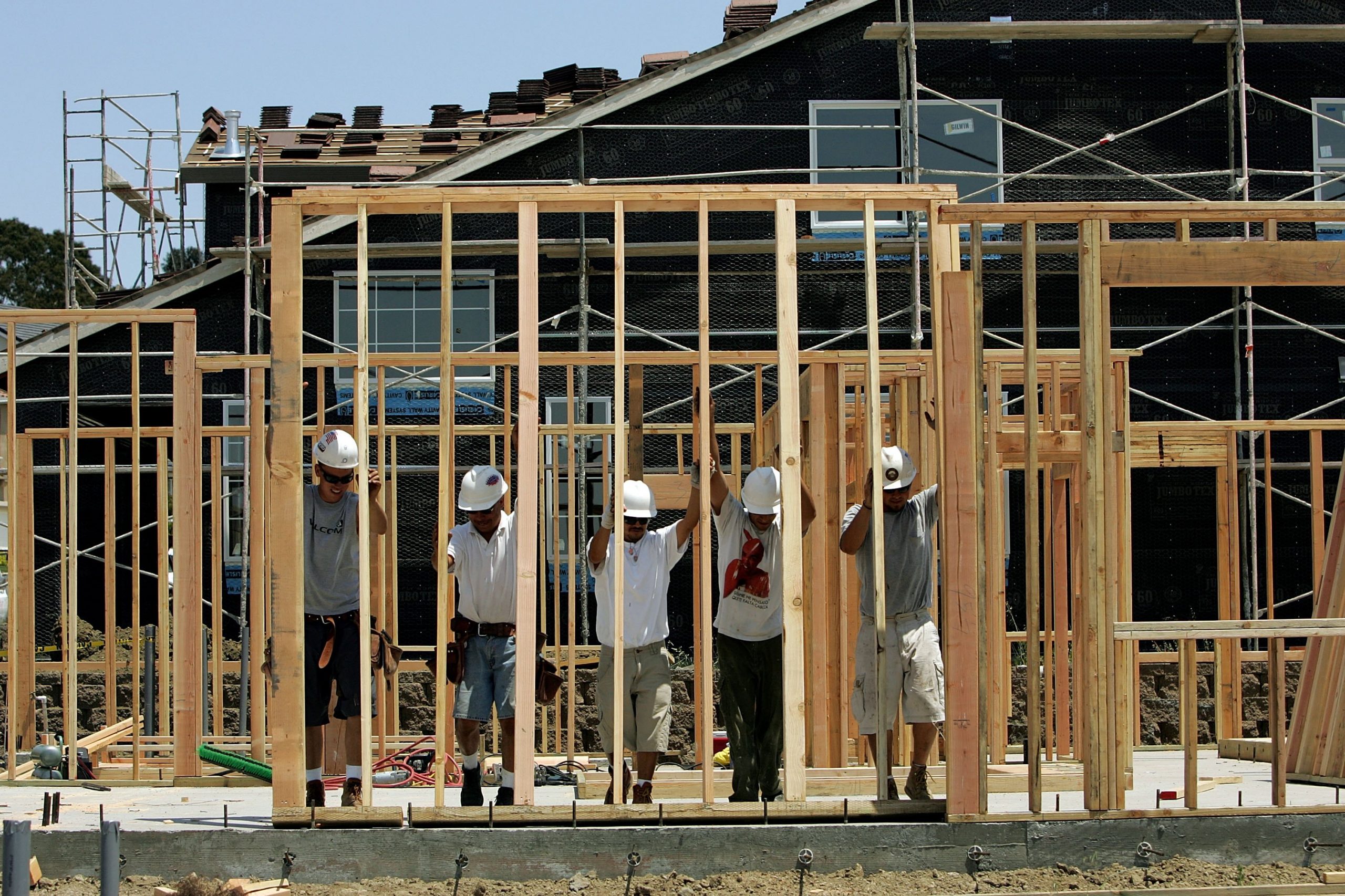 Labor Dept. warns employers on calling workers ‘independent contractors’