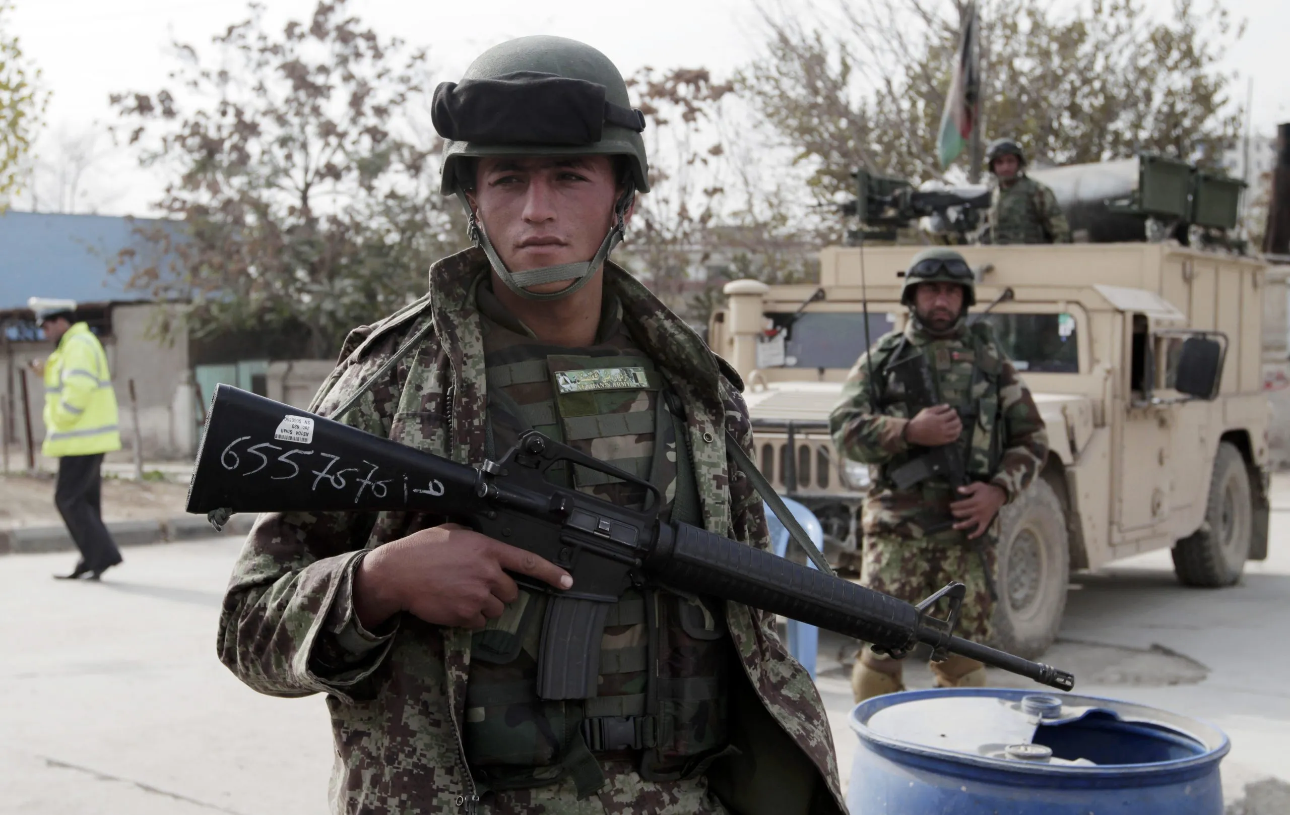 White House urges Hamid Karzai to sign ‘final offer’ security deal