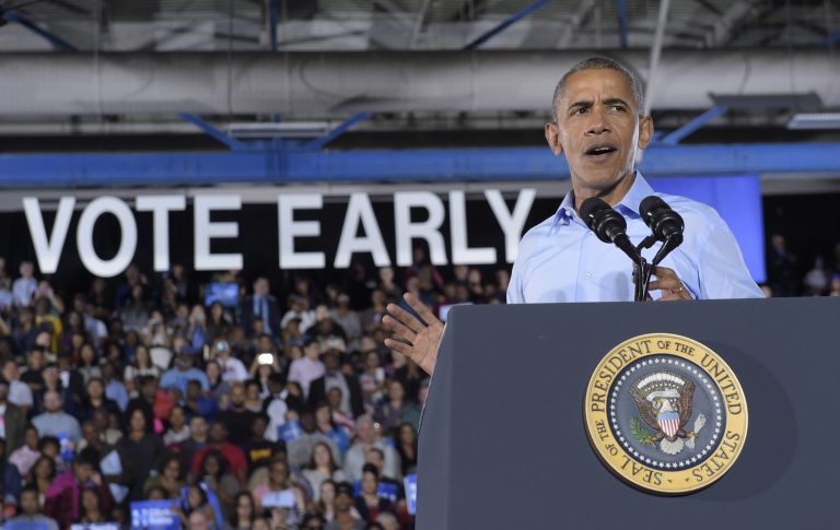 Obama is not impressed. (AP Photo/Susan Walsh)