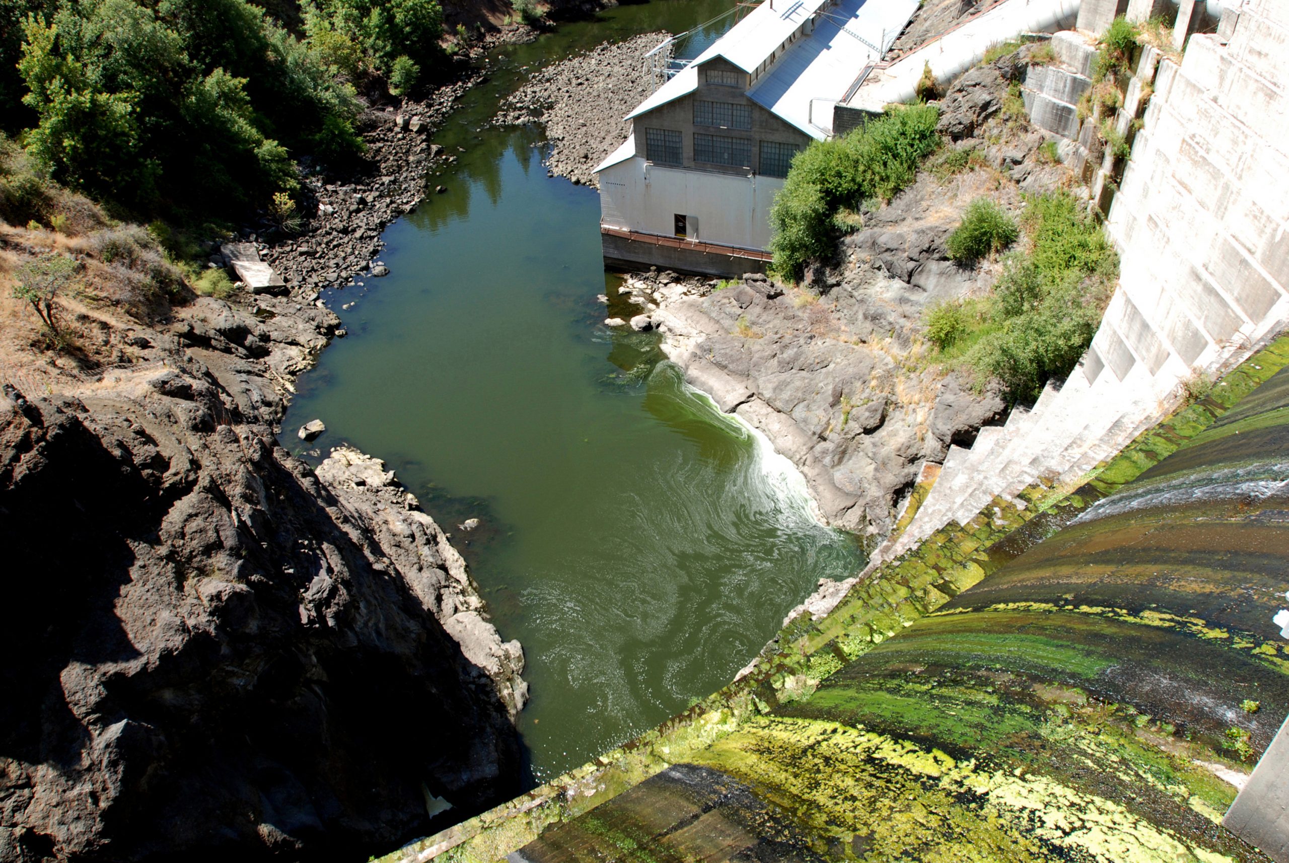Klamath River dam demolition to be largest in history