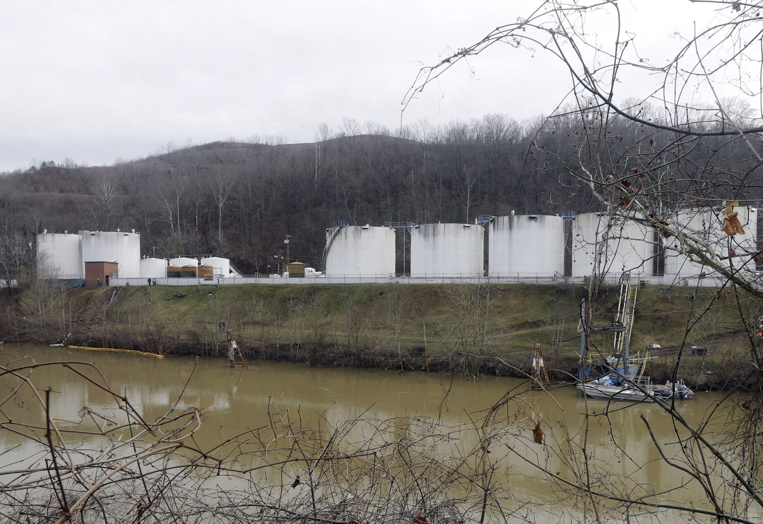 West Virginia spill latest case of coal tainting US waters