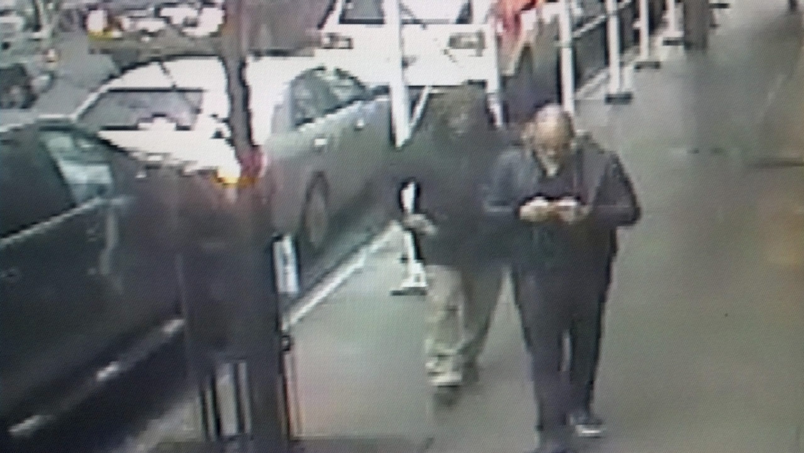 2 sought in killing of LA man near Central Park