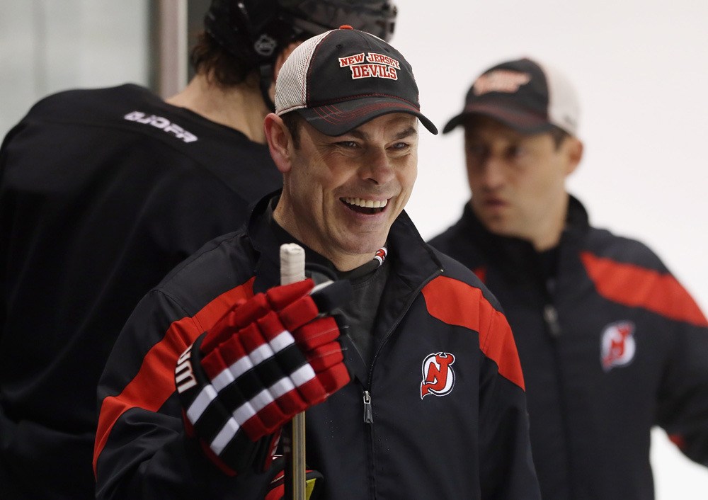 Adam Oates named new Capitals head coach