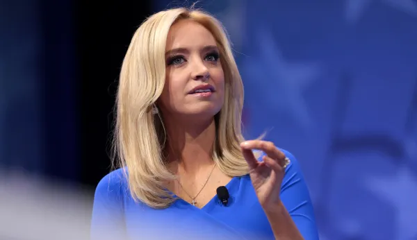 Kayleigh McEnany accuses CNN and MSNBC of ‘partisan’ spin on coronavirus briefing coverage