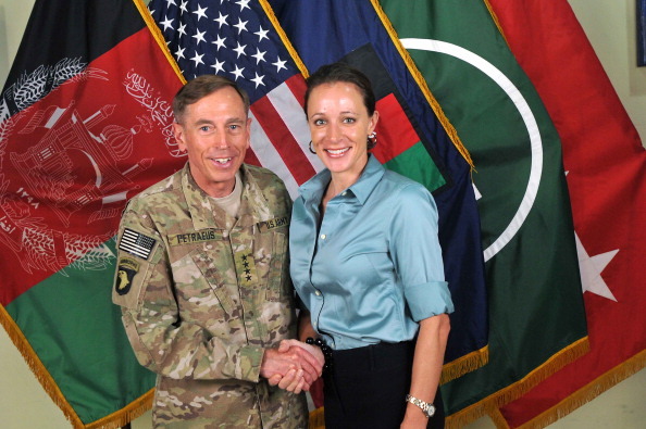 Post editor who co-authored Petraeus book ‘clueless’ about affair