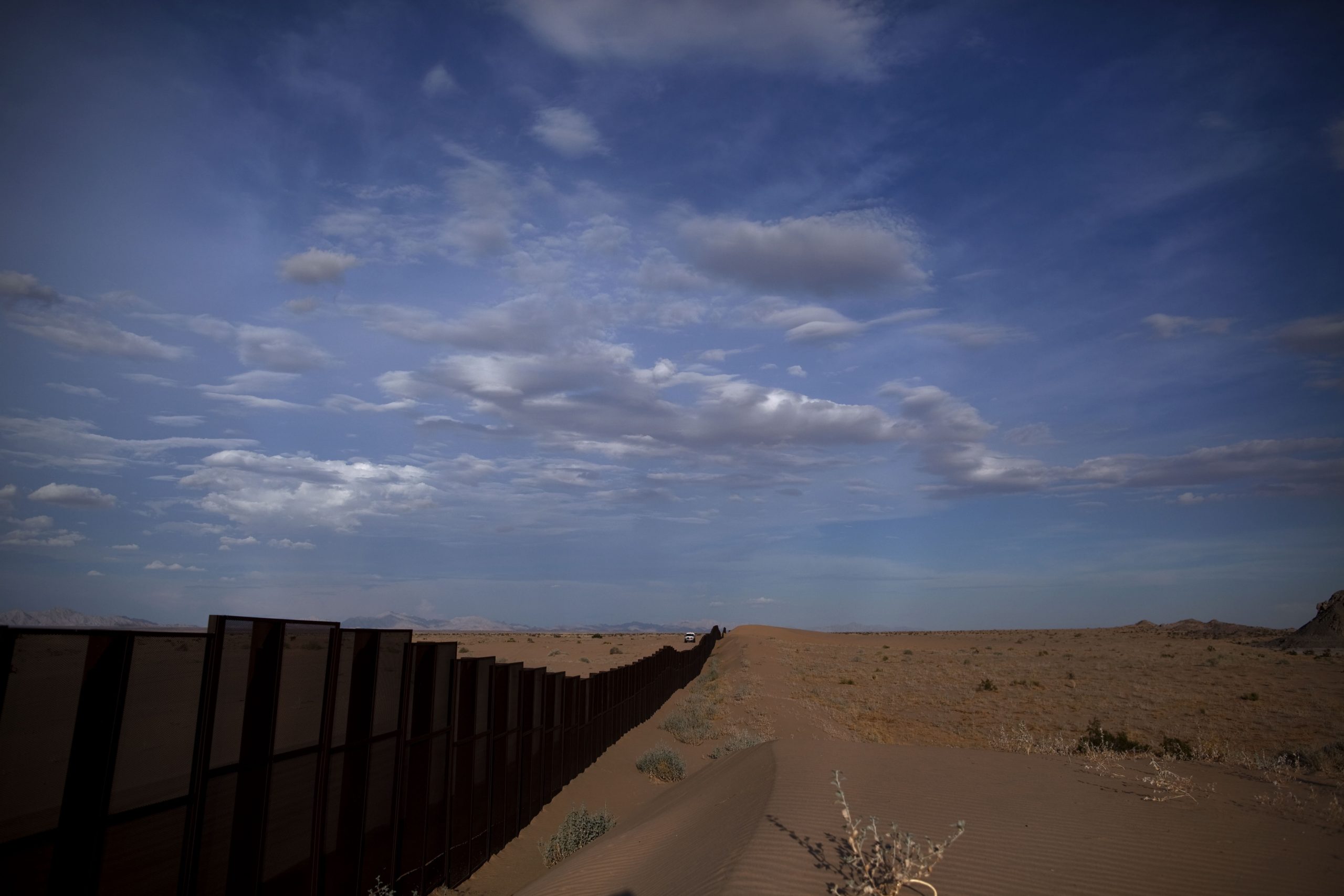 Texas Republicans take hard line on immigration