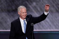 Ron Johnson seeks to ensure small-business loans go to the right companies by limiting forgiveness