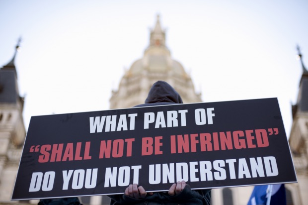Poll: 60% say gun control won’t stop violence, 54% blame social media