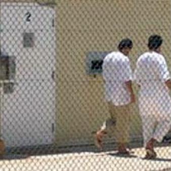 Obama Vows to Continue to Close Gitmo