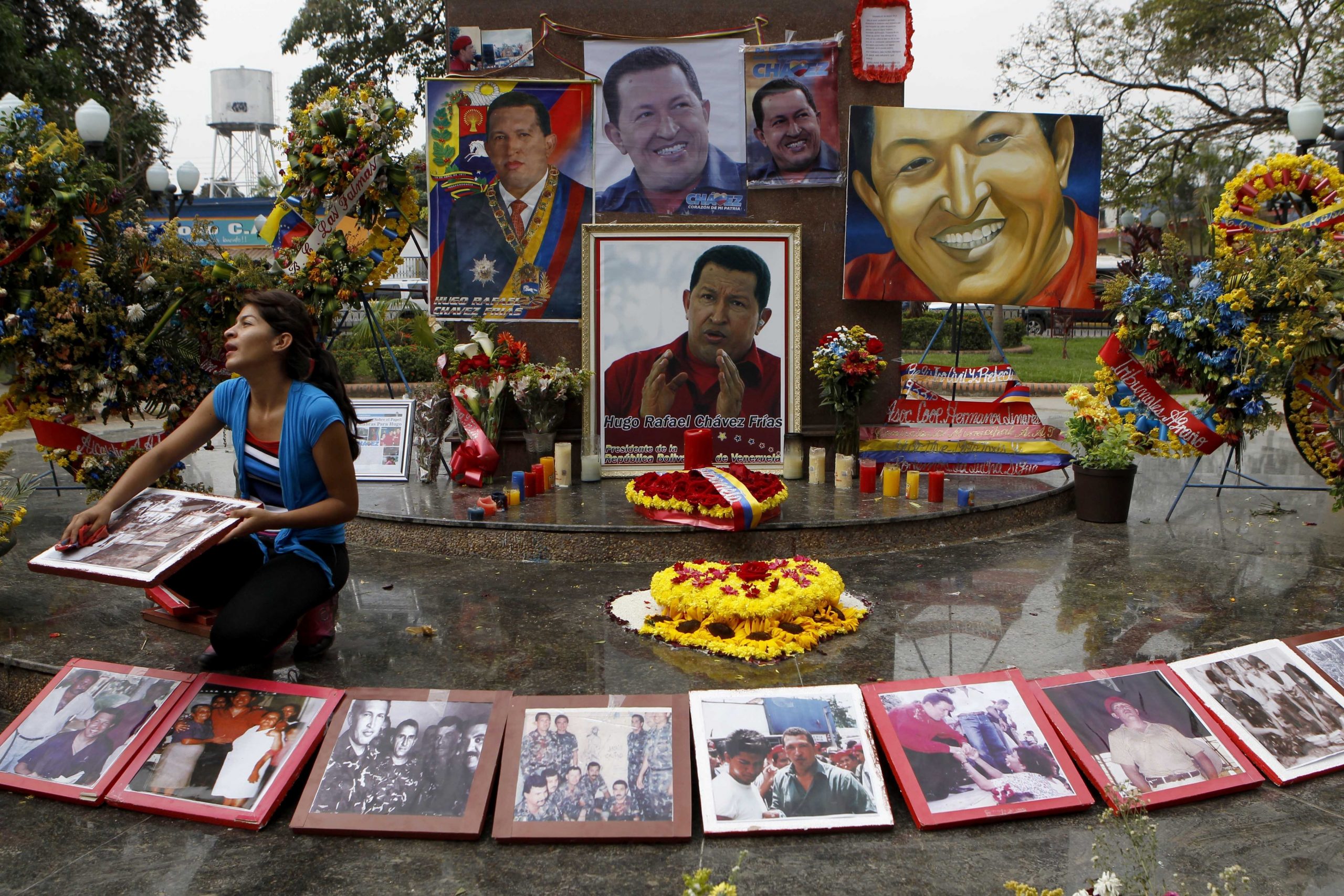 Venezuela sets presidential election for April 14
