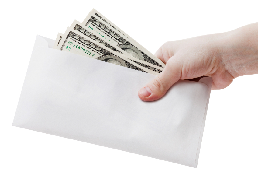 Contractor accused of bribing USPS exec with payments for his child’s tuition