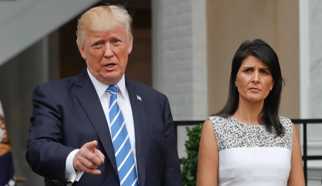 Trump imposes chemical weapons sanctions on Russia