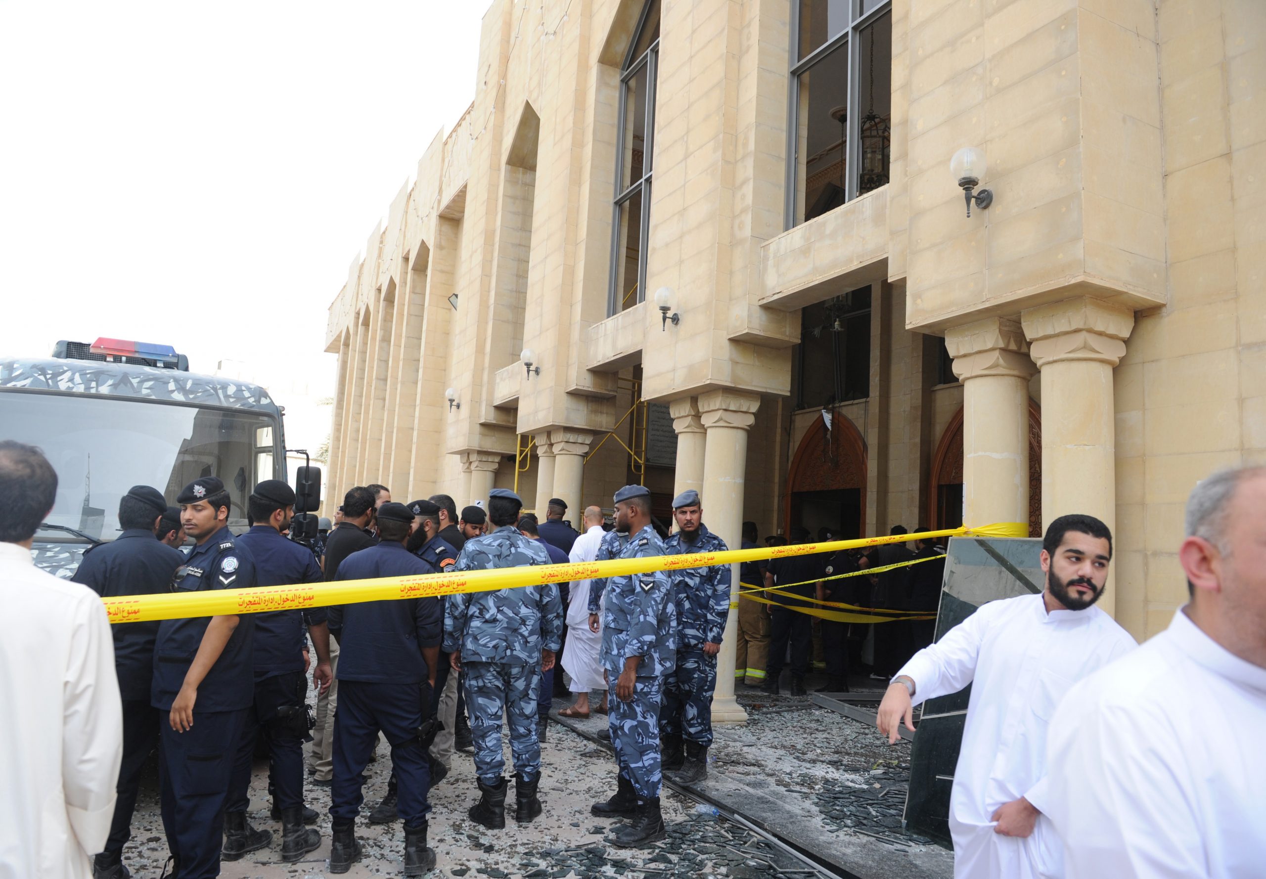 ISIS kills 25, wounds 202 in Kuwait bombing