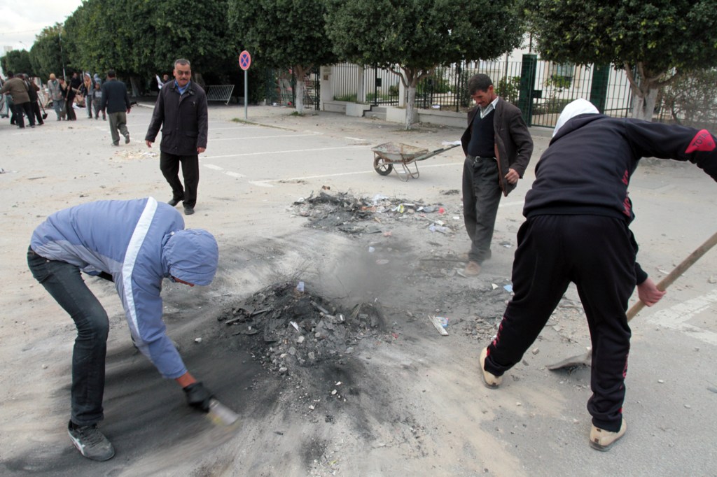 Riots hint at potential chaos in Tunisia’s future