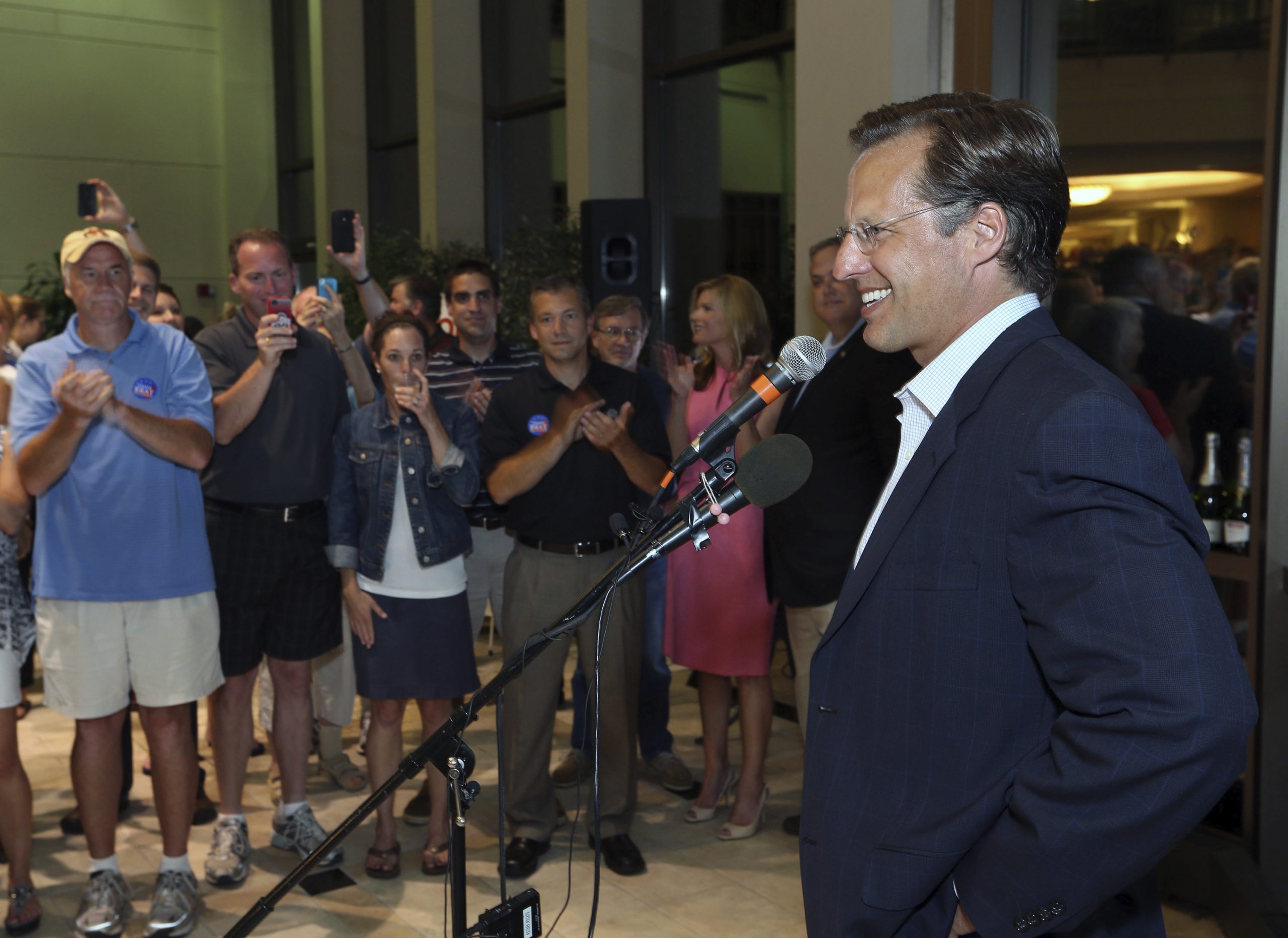 Will the GOP establishment back Dave Brat? Maybe, kind of